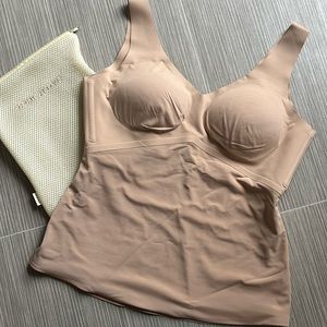 Honeylove XL liftwear tank. Nude.